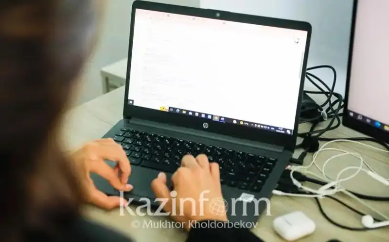 Ўзбекистон миграция агентлиги Россиядаги патент имтиҳонларига тайёргарлик кўриш бўйича платформа ишга туширди