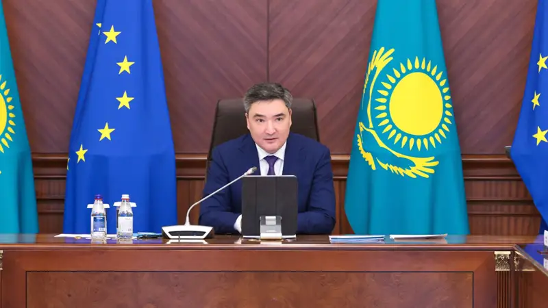 Олжас Бектенов