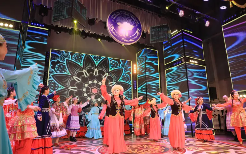 Актюбинцы дружной семьей отметили День благодарности