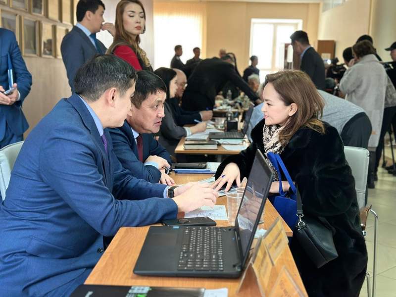 Более 300 человек посетили Единый день приема в ЗКО Более 300 человек посетили Единый день приема в ЗКО
