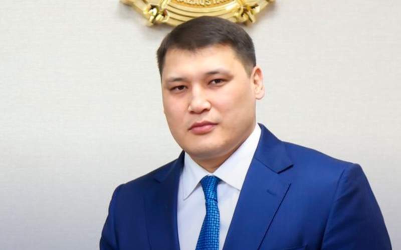 Rýslan ArysbekulyBERDENOV Rýslan ArysbekulyBERDENOV