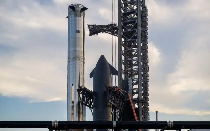 SpaceX  