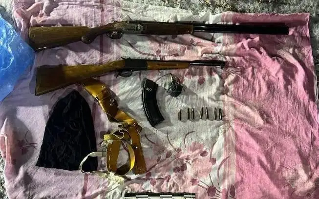 В Казахстане продолжают находить тайники с похищенным оружием после январских событий