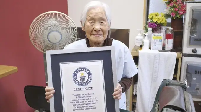 World's oldest female barber