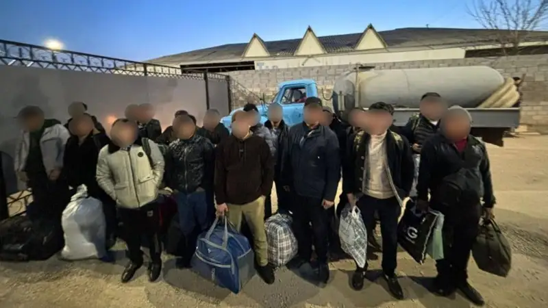Túrkistan oblysynda kóshi-qon zańnamasyn buzǵan 9 sheteldik anyqtaldy