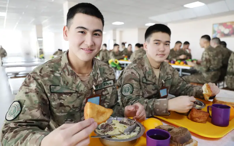 Семь тысяч казахстанцев отправятся служить в Национальную гвардию