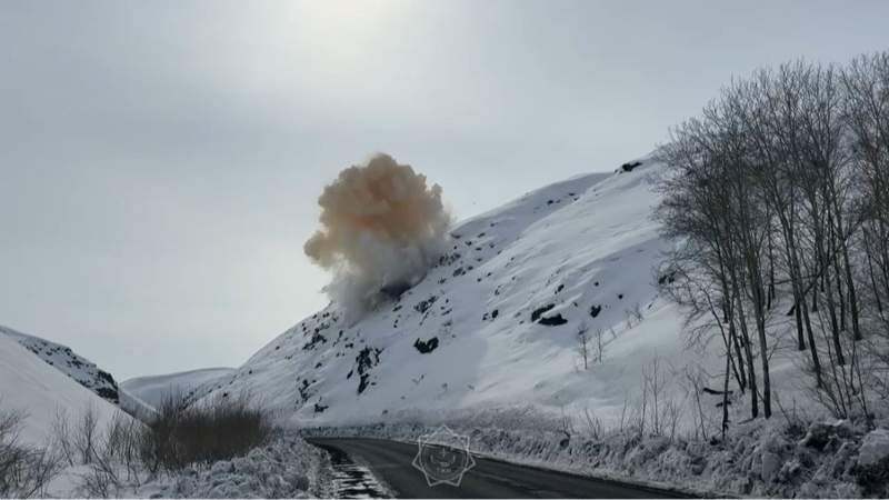 Спуск лавин в ВКО Спуск лавин в ВКО
