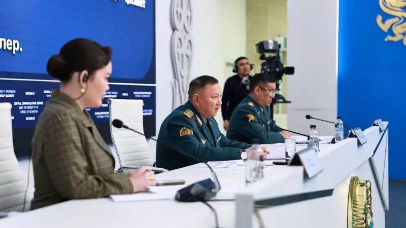 Мерзімді қызметтің үздік сарбаздары тегін оқуды жалғастырады - ҚР Қорғаныс министрлігі