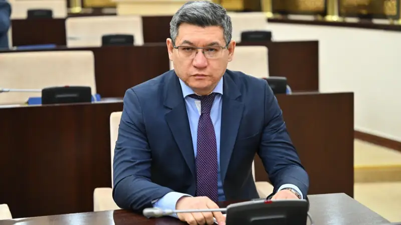 Senat Joǵary aýdıtorlyq palatanyń múshesin taǵaıyndady
