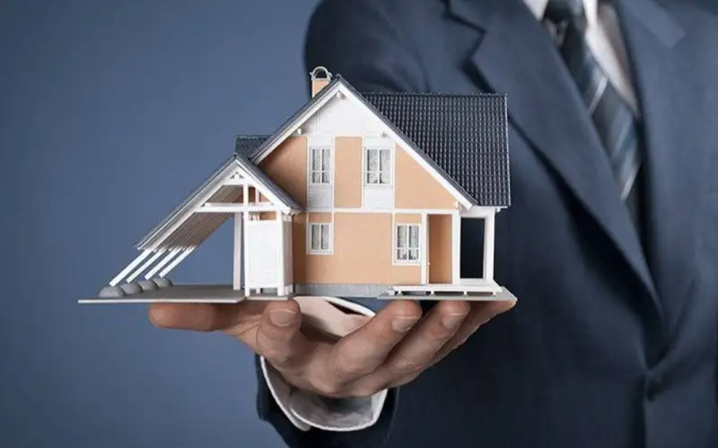 Кўчмас мулк