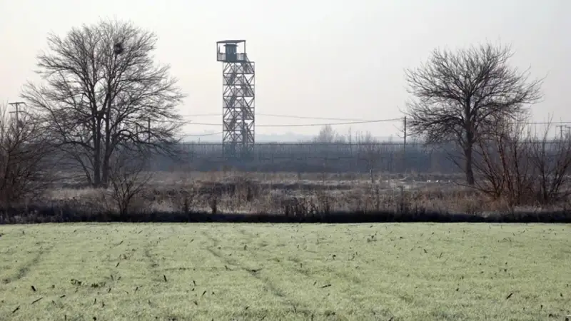 Турция впервые возводит заграждения на границе с Грецией 