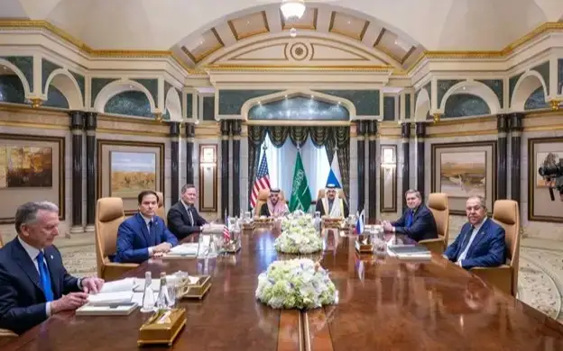 Россия АҚШ ва Эрон ўртасидаги ядровий мулоқотга тайёр - Кремль