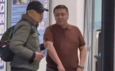 Мақтанайыншы: Бағлан Әбдірайымов әуежайда ерлік жасаған адамның кім екенін айтты