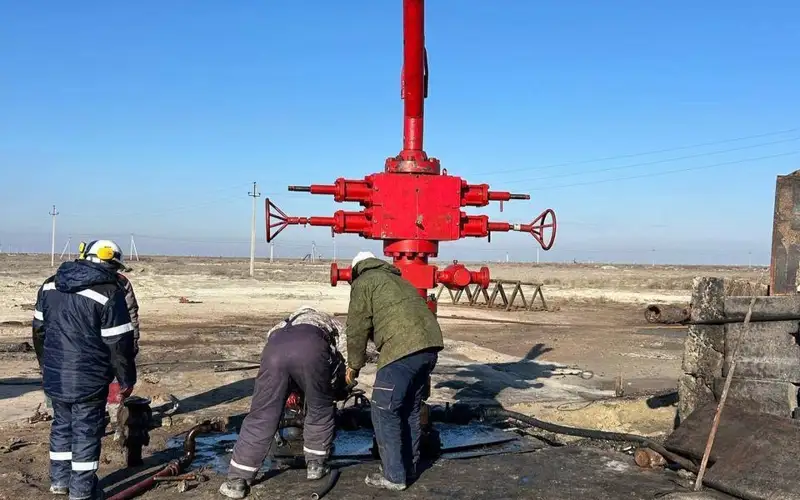 Горение на нефтяной скважине ликвидировано в Атырауской области