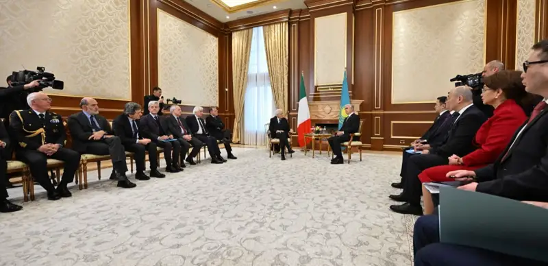 Memleket basshysy Italııa Prezıdenti Serdjo Mattarellamen kezdesti