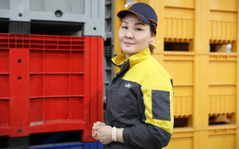 Из преподавания на завод: как работает первая девушка-водитель грузовых авто