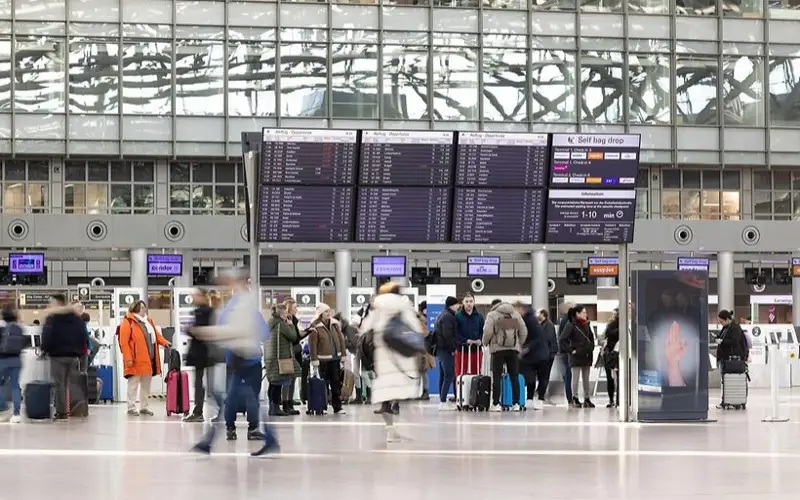 Аэропорты Германии парализованы масштабной забастовкой, отменены тысячи рейсов