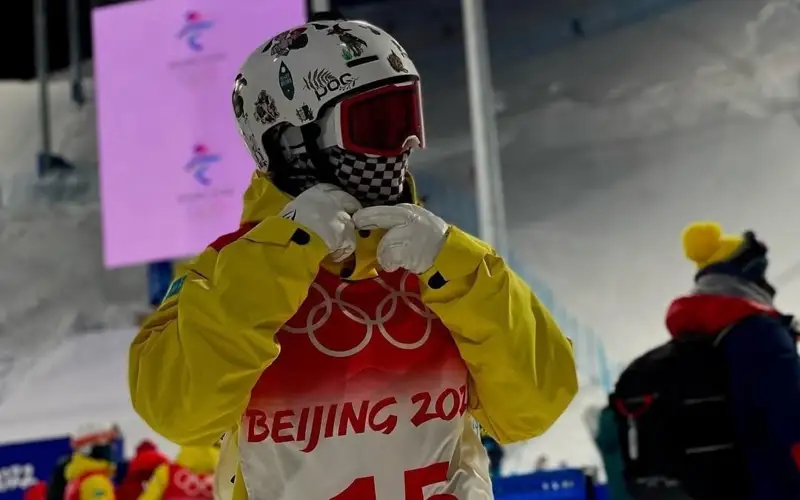 Kazakh freestyle skier Gorodko propels to Round of 16 at FIS World Cup in Italy