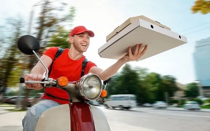 курьеры, доставщики