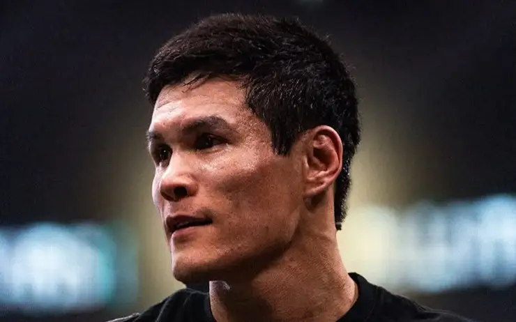 Данияр Елеусінов жаңа бокс промоушенімен келісім шарт жасады