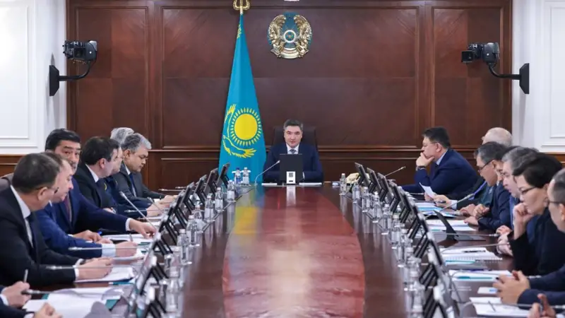 Олжас Бектенов