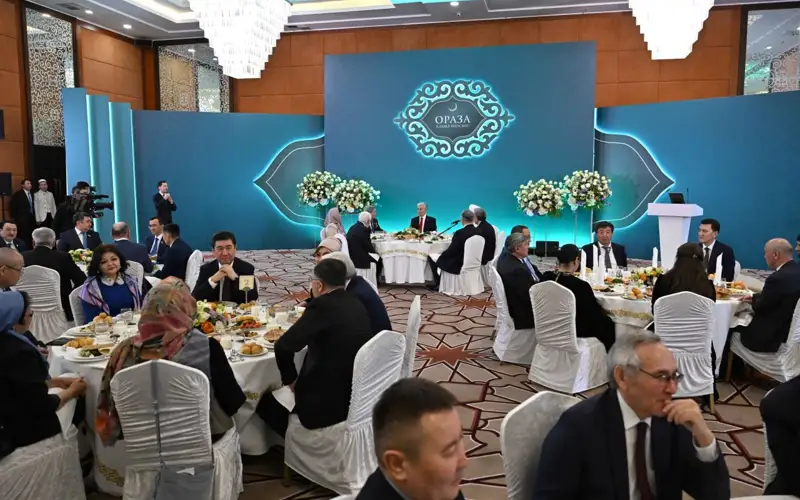 От имени Главы государства для участников Национального курултая был дан ауызашар