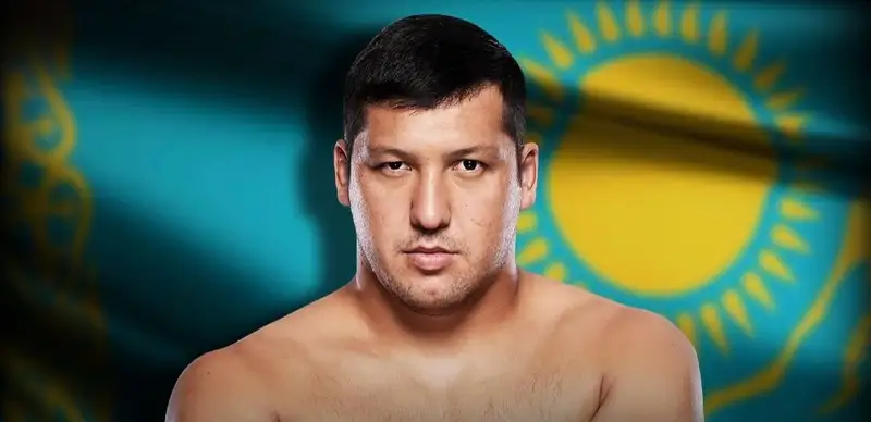 Qazaqstandyq faıter UFC-degi alǵashqy aıqasy aldynda salmaq ólsheýden ótpeı qaldy
