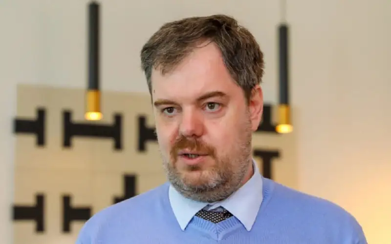 Андрей Чеботарев