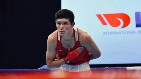 Боксшы Сабырхан Төрехан шаршы алаңға Атырау облысының атынан шығады