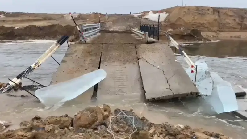 МЧС держит на постоянном контроле ситуацию с размытым мостом в ЗКО