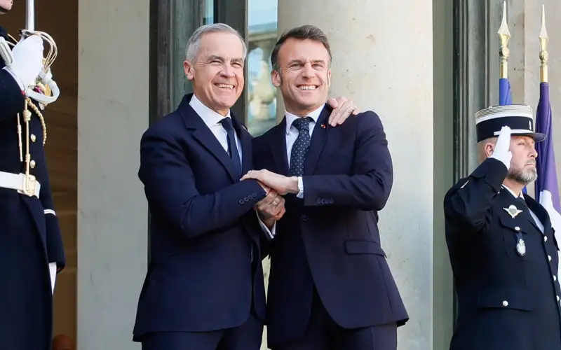 Карни Макрон