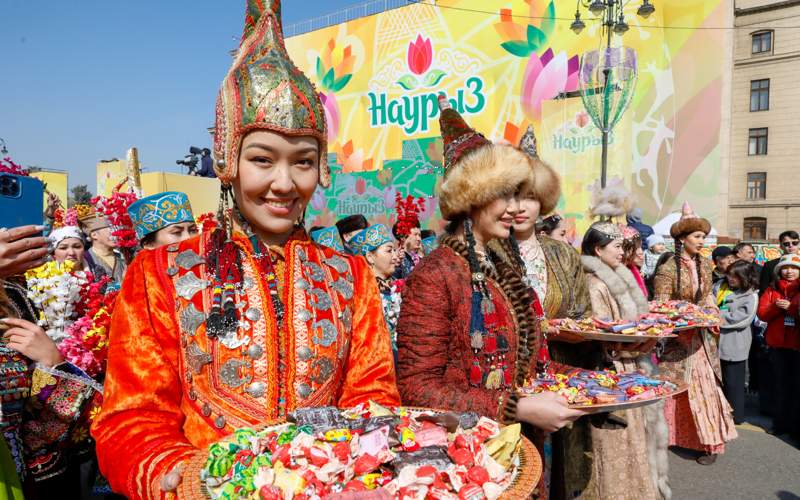 Kazakh national clothing, Nauryz, Kazakhstan