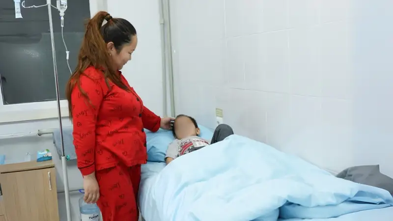 Число госпитализированных детей в Жамбылской области выросло до 14