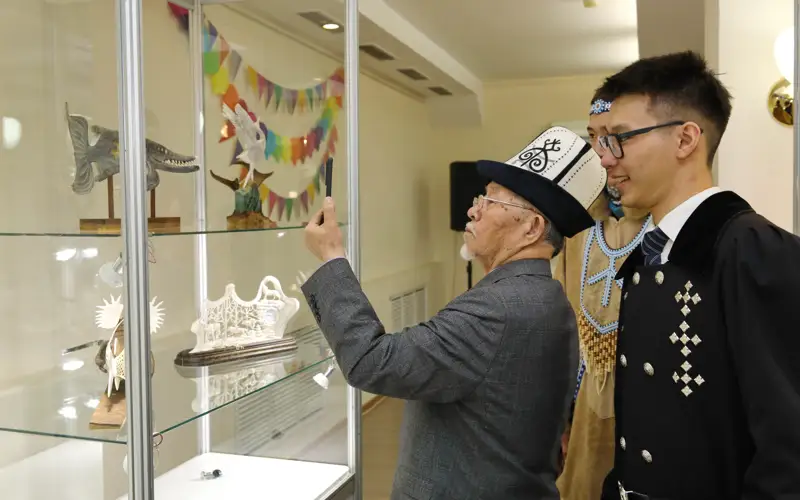 Международный фестиваль косторезного искусства открылся в Астане