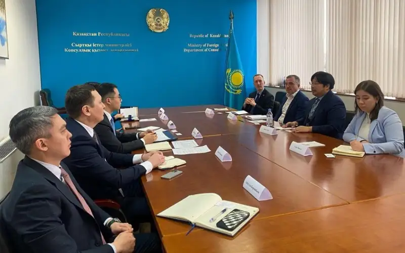 Kazakhstan, Canada debate simplification of visa procedures