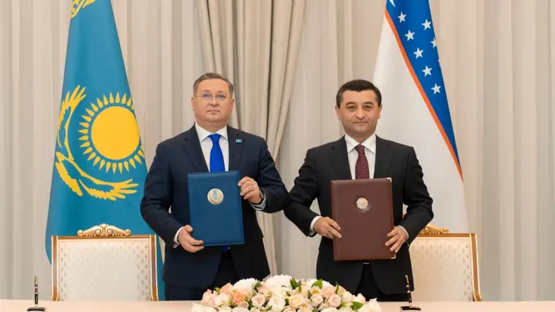 Qazaqstan men Ózbekstannyń Syrtqy ister mınıstrleri qandaı máselelerdi talqylady 