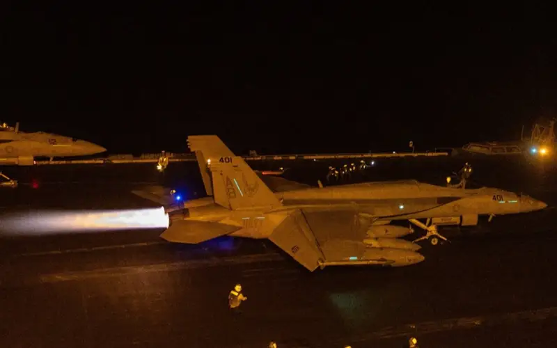 США наносят удары по опорным пунктам хуситов в Йемене