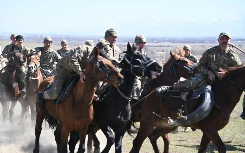горно-егерский полк отметил День национальных видов спорта