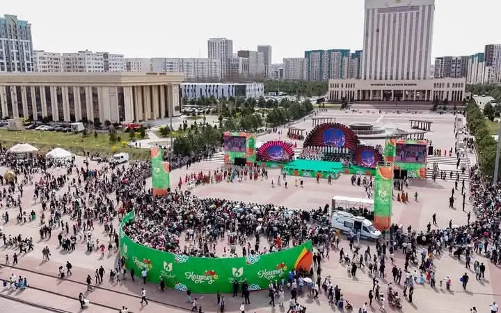 Shymkentte Naýryz qalaı toılandy 