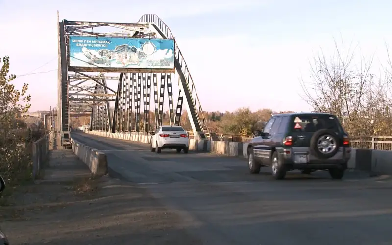 В ВКО начнут строить новый мост, соединяющий регион с Россией