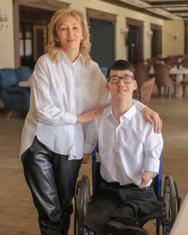 Адильхан Кыпшаков Адильхан Кыпшаков