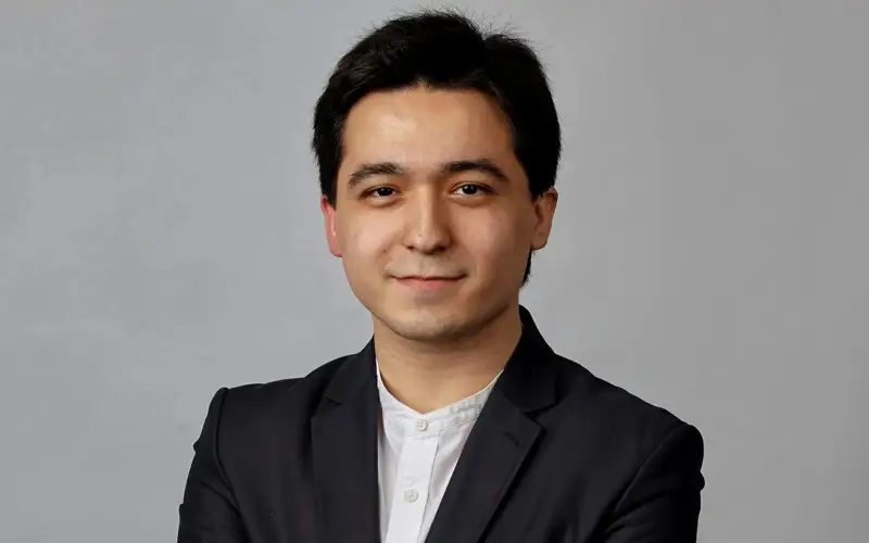 Темур Умаров