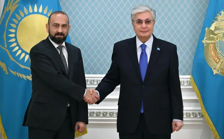 Мемлекет басшысы Арменияның Сыртқы істер министрі Арарат Мирзоянды қабылдады