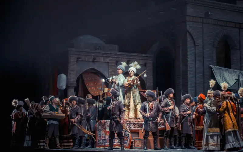 70 театров работает в Казахстане