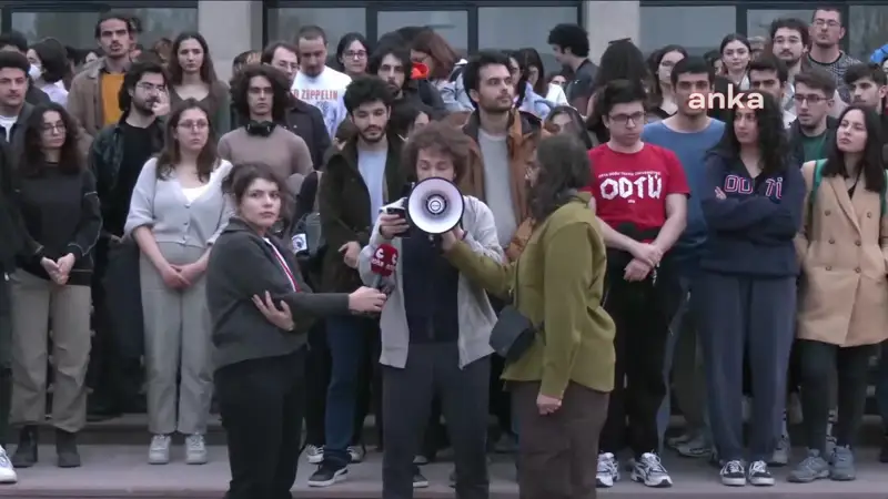 Молодежь и политические предпочтения: кто стоит за протестами в Анкаре