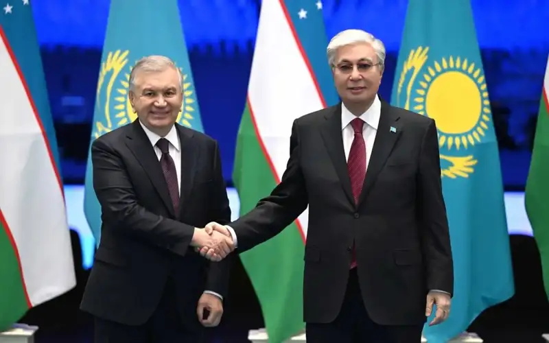 Ўзбекистон ва Қозоғистон етакчиларининг норасмий учрашуви бўлиб ўтди