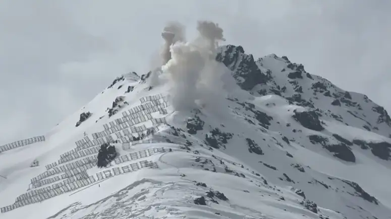 Лавины спустили в горах Алматы