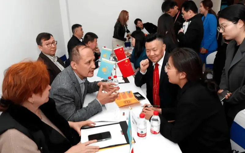Казахстанские предприниматели подписали соглашения на $98 млн в Китае