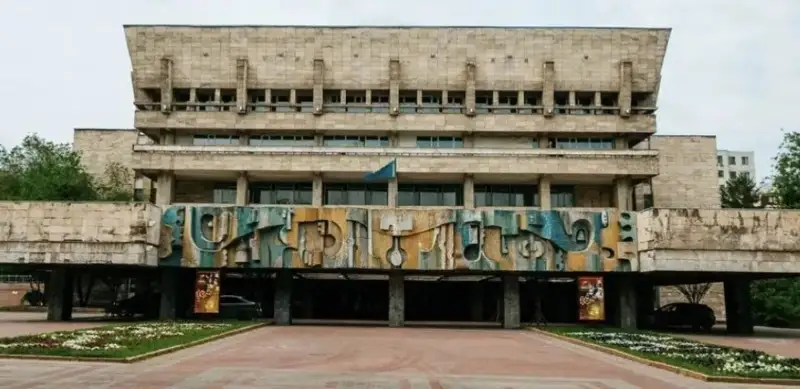 Почему на реконструкцию театра имени Сац выделили 24 млрд тенге