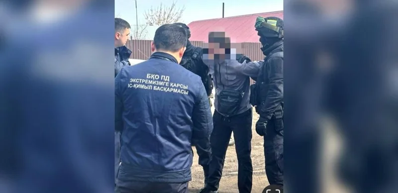 BQO-da eki adam 68 jastaǵy áıelden 300 myń teńge bopsalaǵan